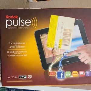 Kodak Pulse digital frame